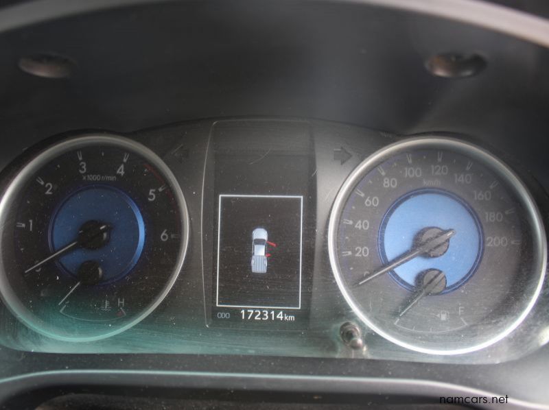 2017 Toyota HILUX 2.8GD6 CLUBCAB 4X4 pictures