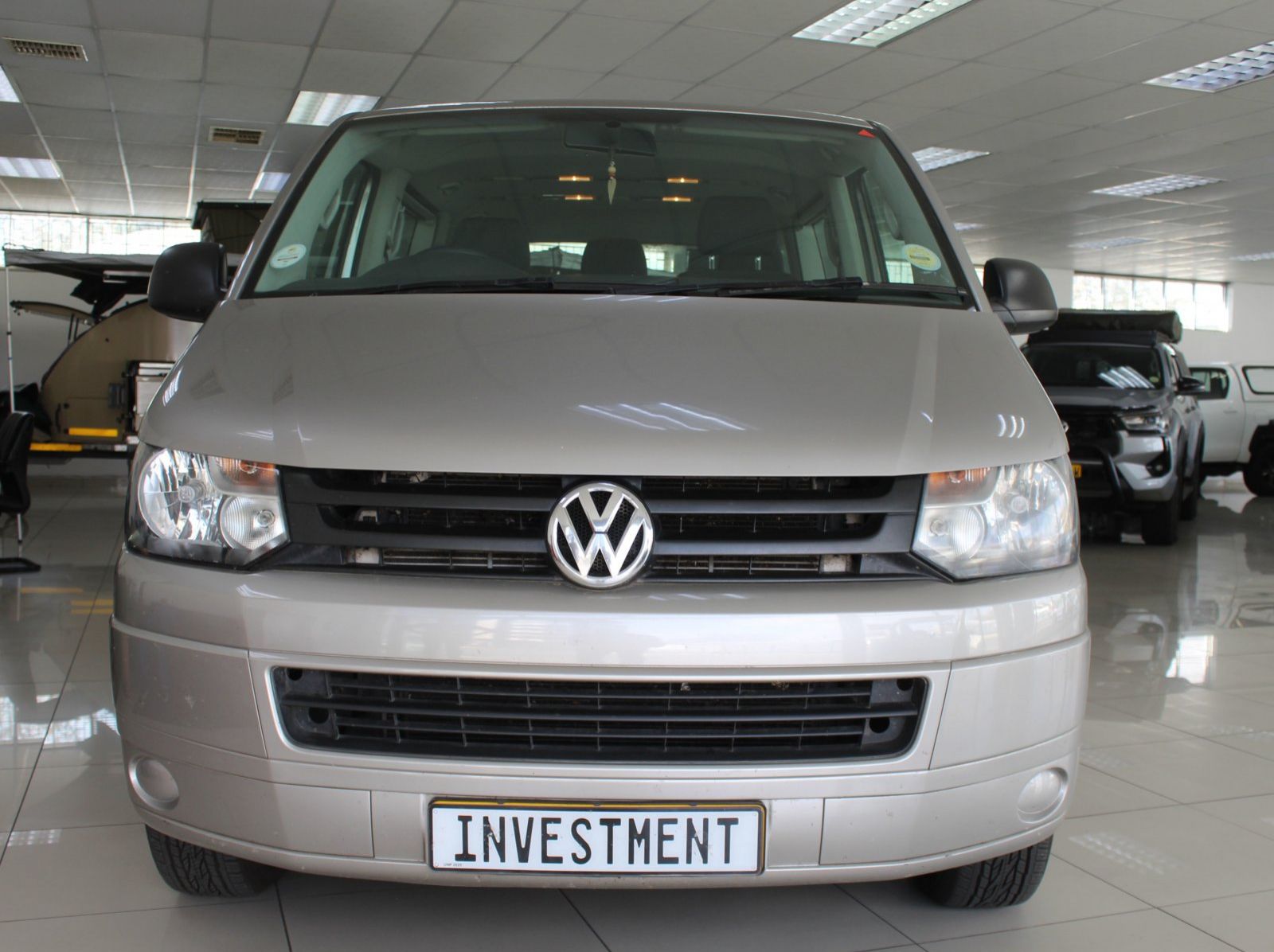 2014 Volkswagen Kombi 2.0 TDI pictures