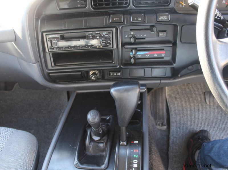 1994 Toyota LANDCRUISER 80 SERIES 4.5EFI Auto pictures