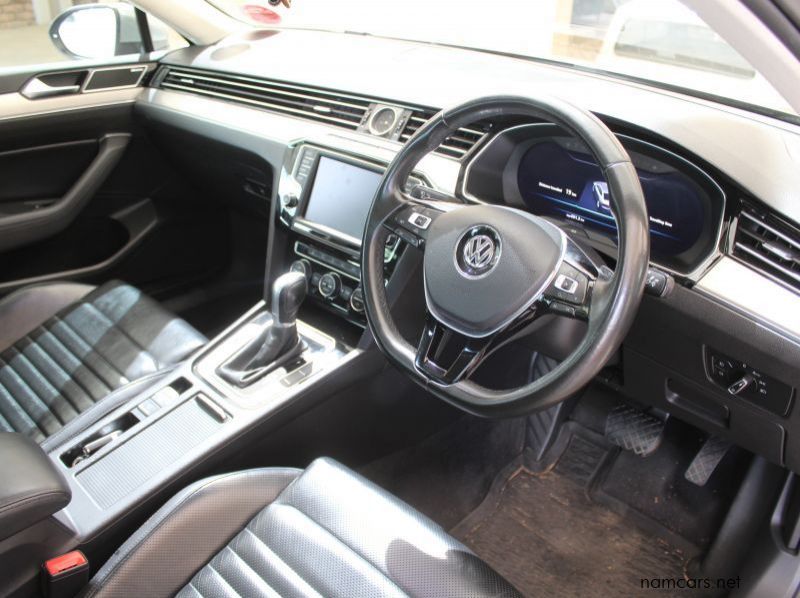 2016 Volkswagen PASSAT 2.0TSI DSG R-LINE EXECUTIVE pictures