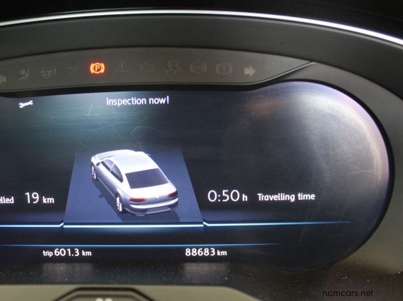 2016 Volkswagen PASSAT 2.0TSI DSG R-LINE EXECUTIVE pictures