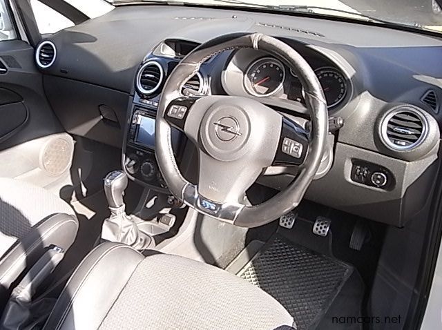 2011 Opel CORSA 1.6 TURBO OPC 3DR pictures