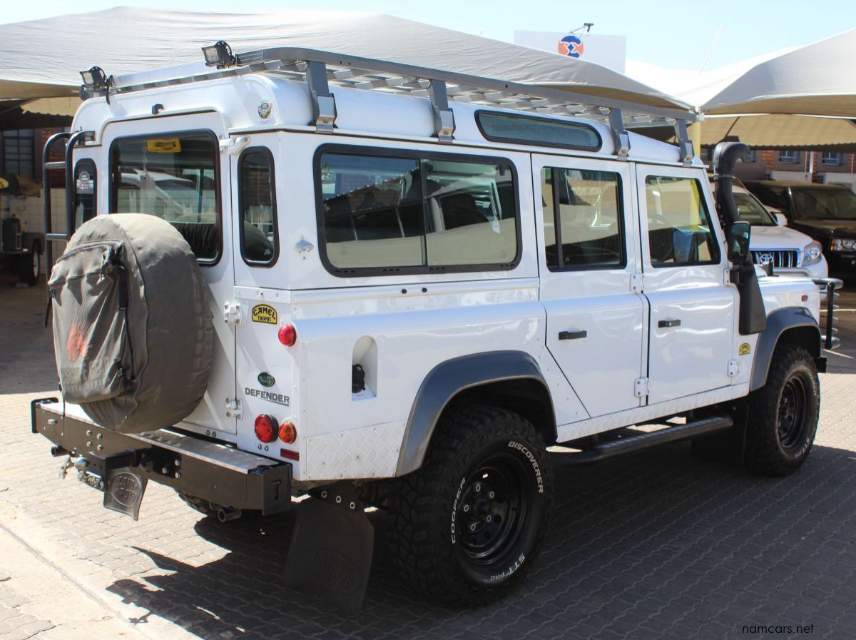 2011 Land Rover Defender LWB 5 door pictures