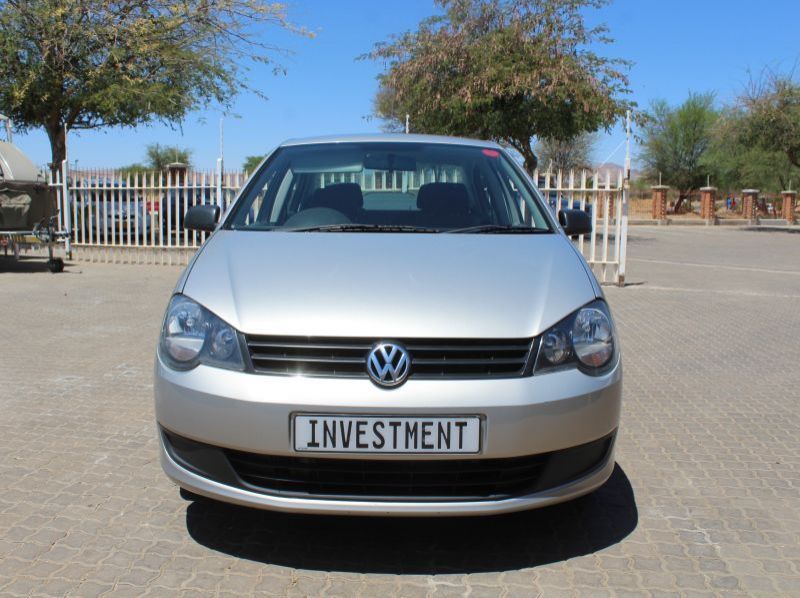 2012 Volkswagen POLO VIVO 1.4 CLASSIC pictures