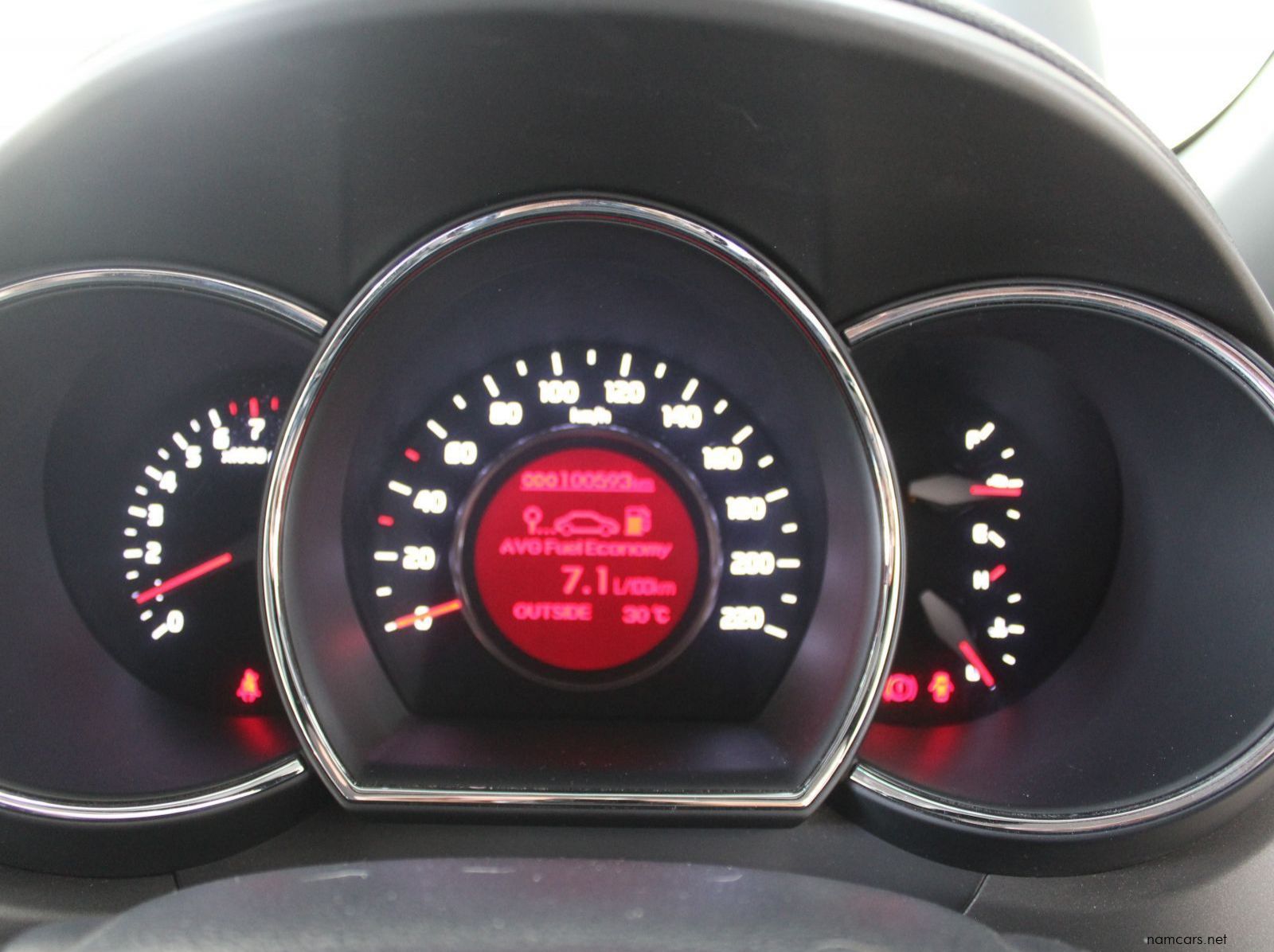 2015 Kia Rio 1.4i Tec pictures