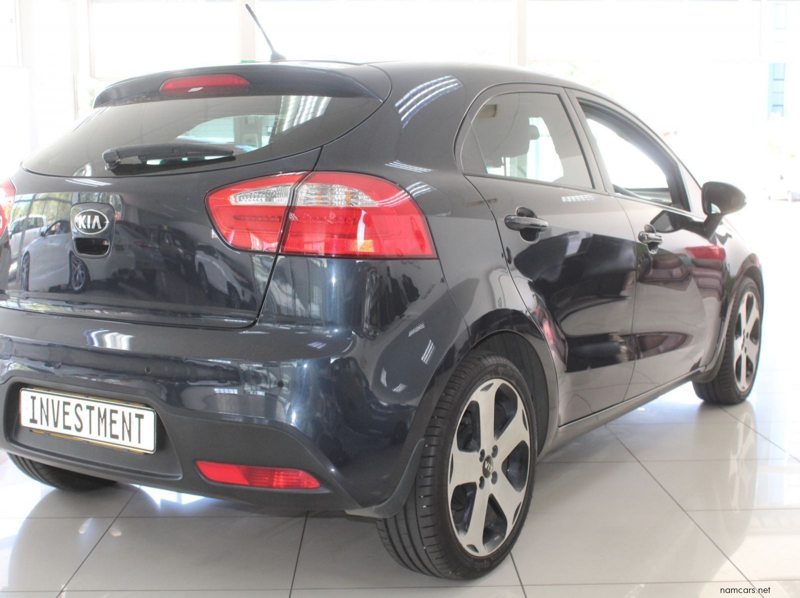 2015 Kia Rio 1.4i Tec pictures