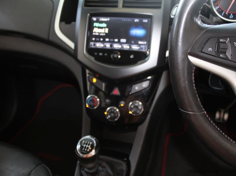 2014 Chevrolet Sonic Rs 1.4 pictures