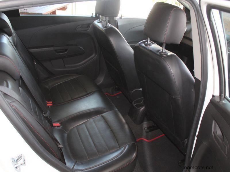 2014 Chevrolet Sonic Rs 1.4 pictures