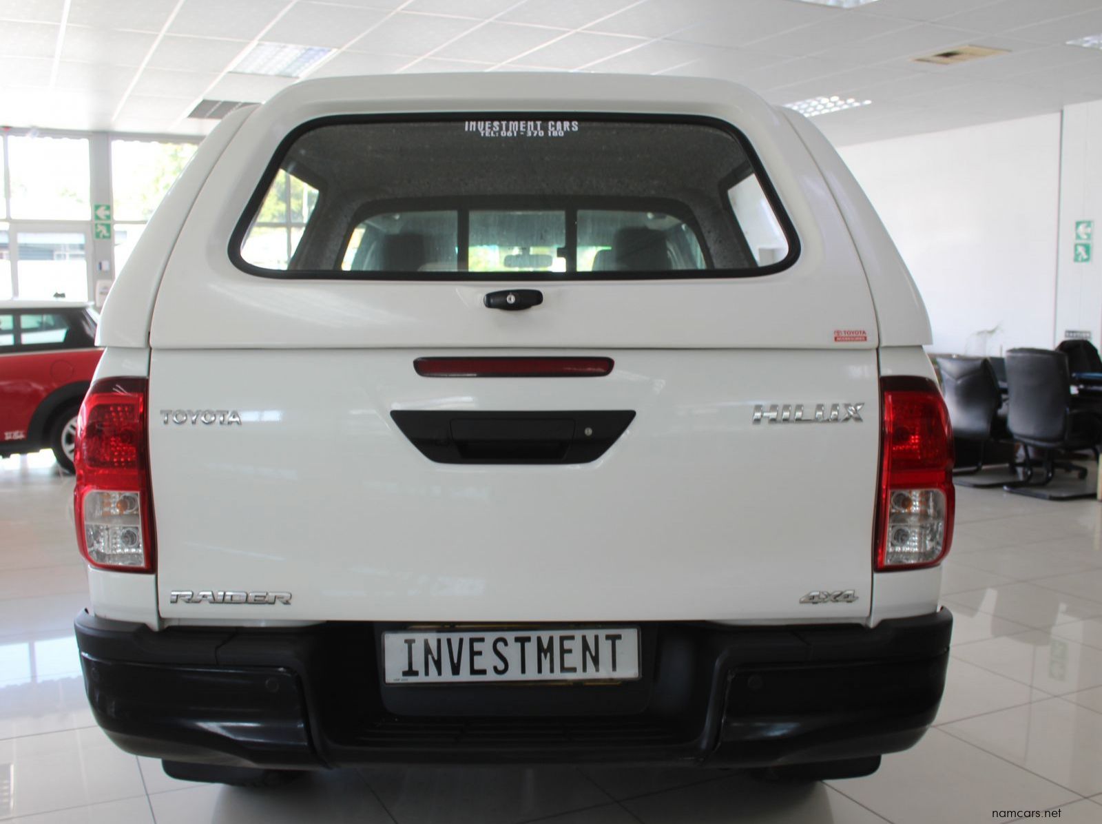 0 Toyota Hilux 2.4GD6 pictures