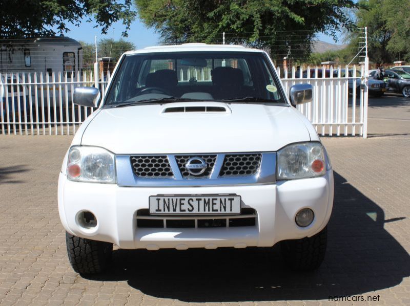 2020 Nissan NP300 2.5TDI D/C 4X4 pictures