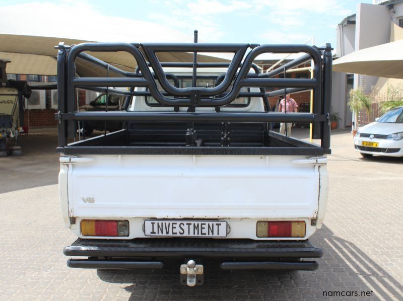 2014 Toyota LANDCRUISER 4.0 V6 S/C 4X4 pictures