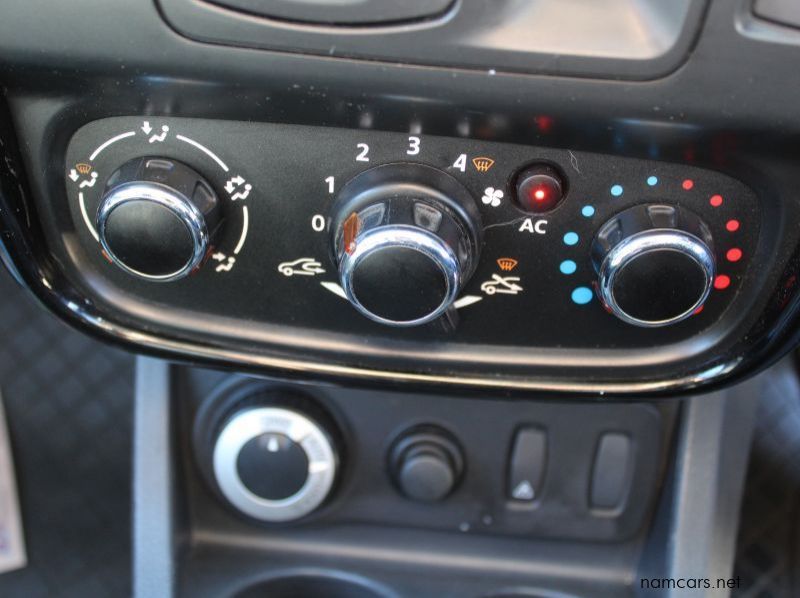 2014 Renault DUSTER 1.5CDI 4X4 pictures