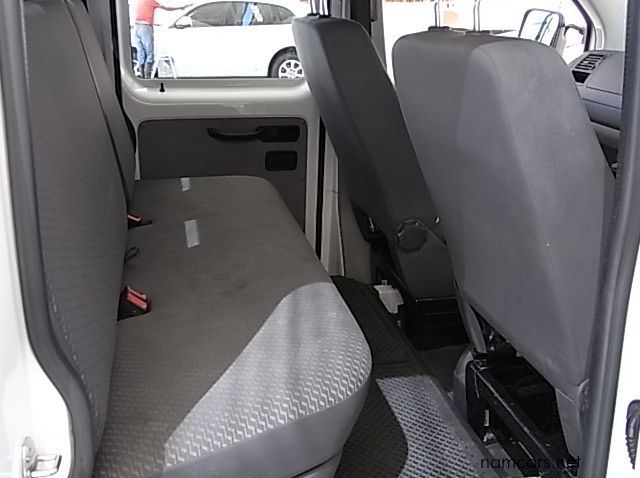 2015 Volkswagen Transporter D Cab 4 Motion 2.0Biti 132kw pictures