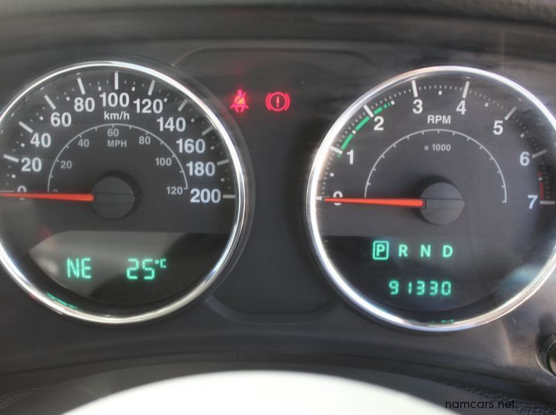 2013 Jeep WRANGLER 3 dr 3.6 V6 A/T SAHARA 4X4 pictures