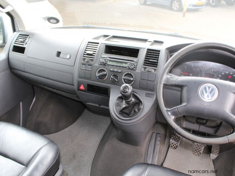 2005 Volkswagen KOMBI 1.9TDI T5 pictures