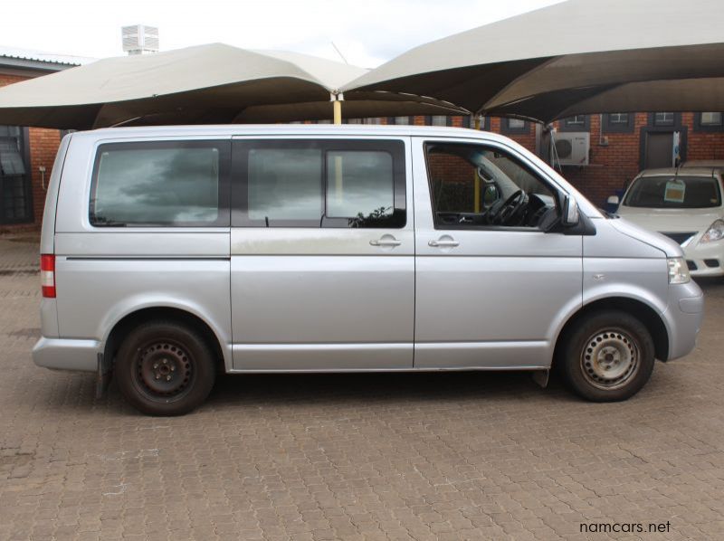 2005 Volkswagen KOMBI 1.9TDI T5 pictures