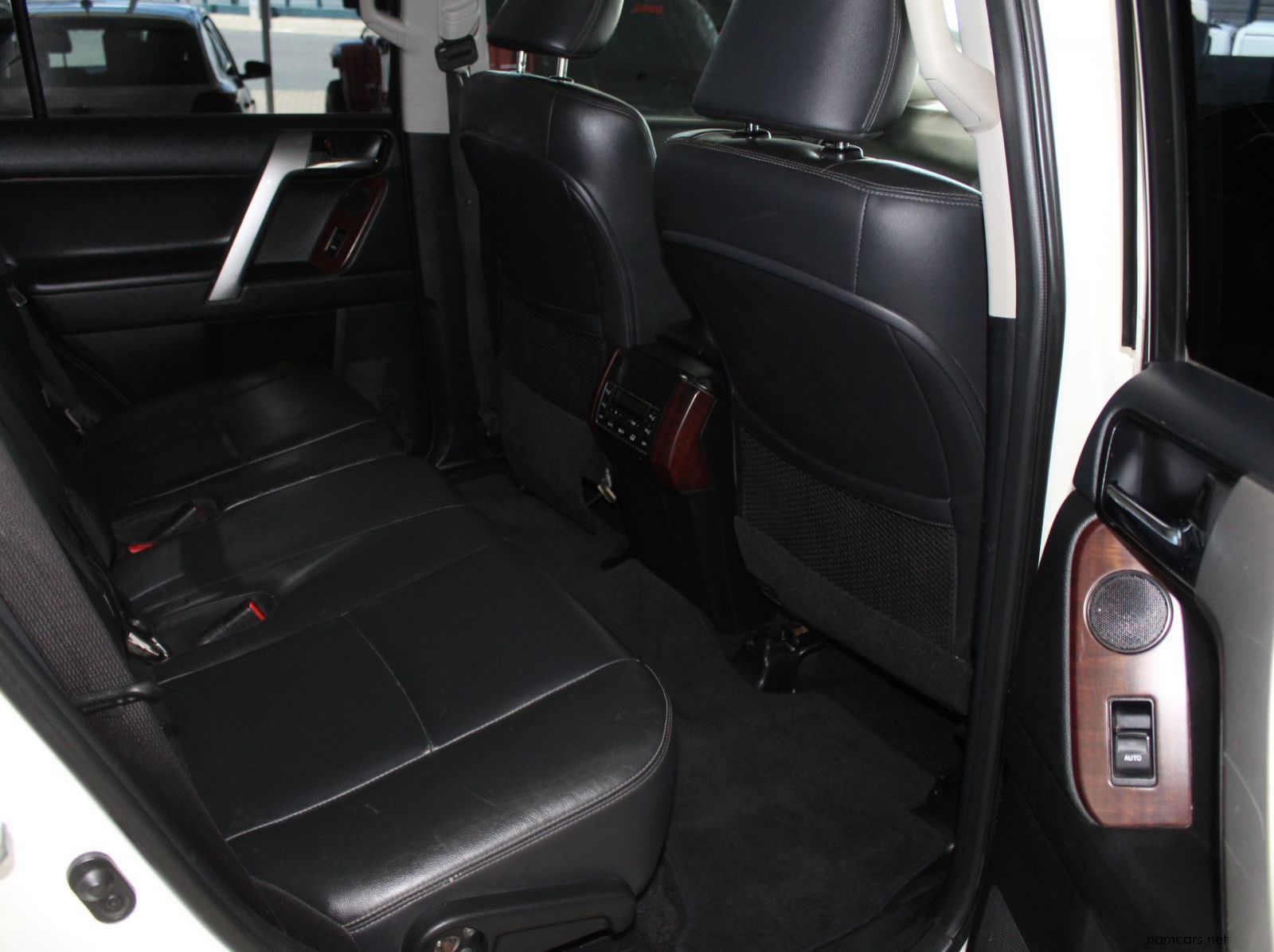 2015 Toyota Toyota Prado pictures