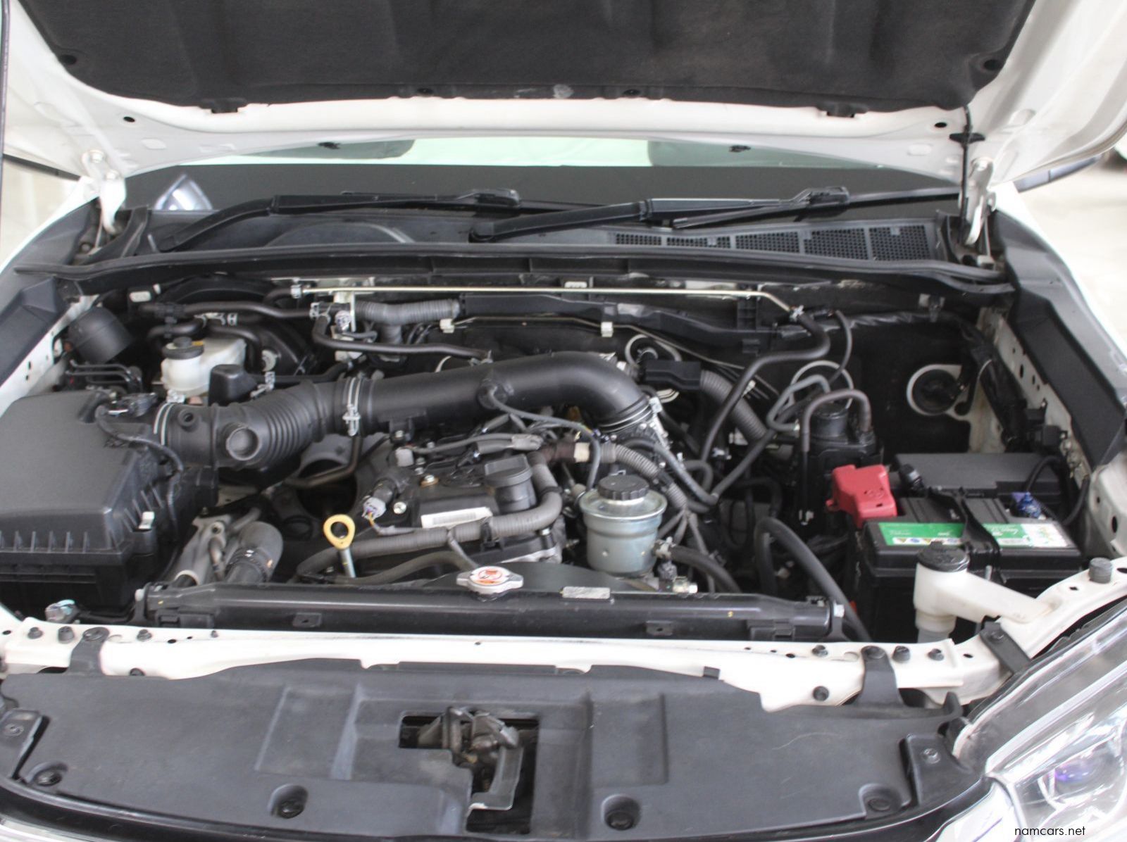 2019 Toyota Hilux 2.0 VVTI pictures