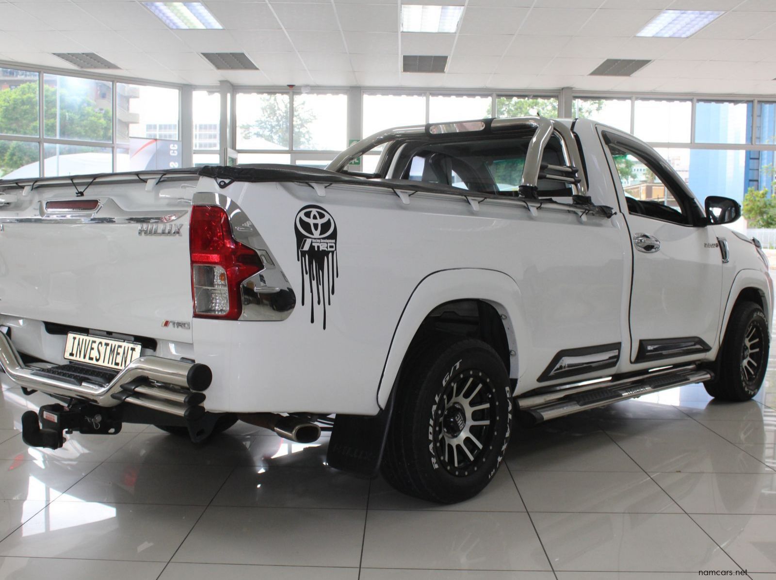 2019 Toyota Hilux 2.0 VVTI pictures