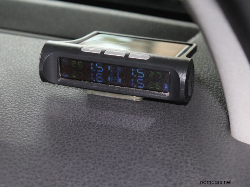 2018 Volkswagen AMAROK HILINE+ V6 TDI D/C DSG 4MOTION pictures