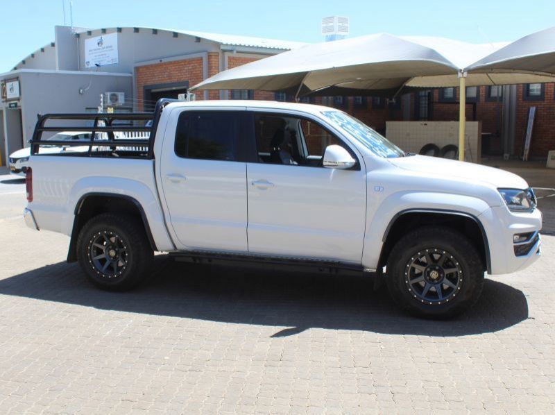 2018 Volkswagen AMAROK HILINE+ V6 TDI D/C DSG 4MOTION pictures