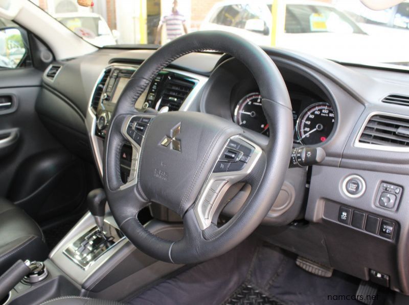 2019 Mitsubishi Triton 2.4 pictures