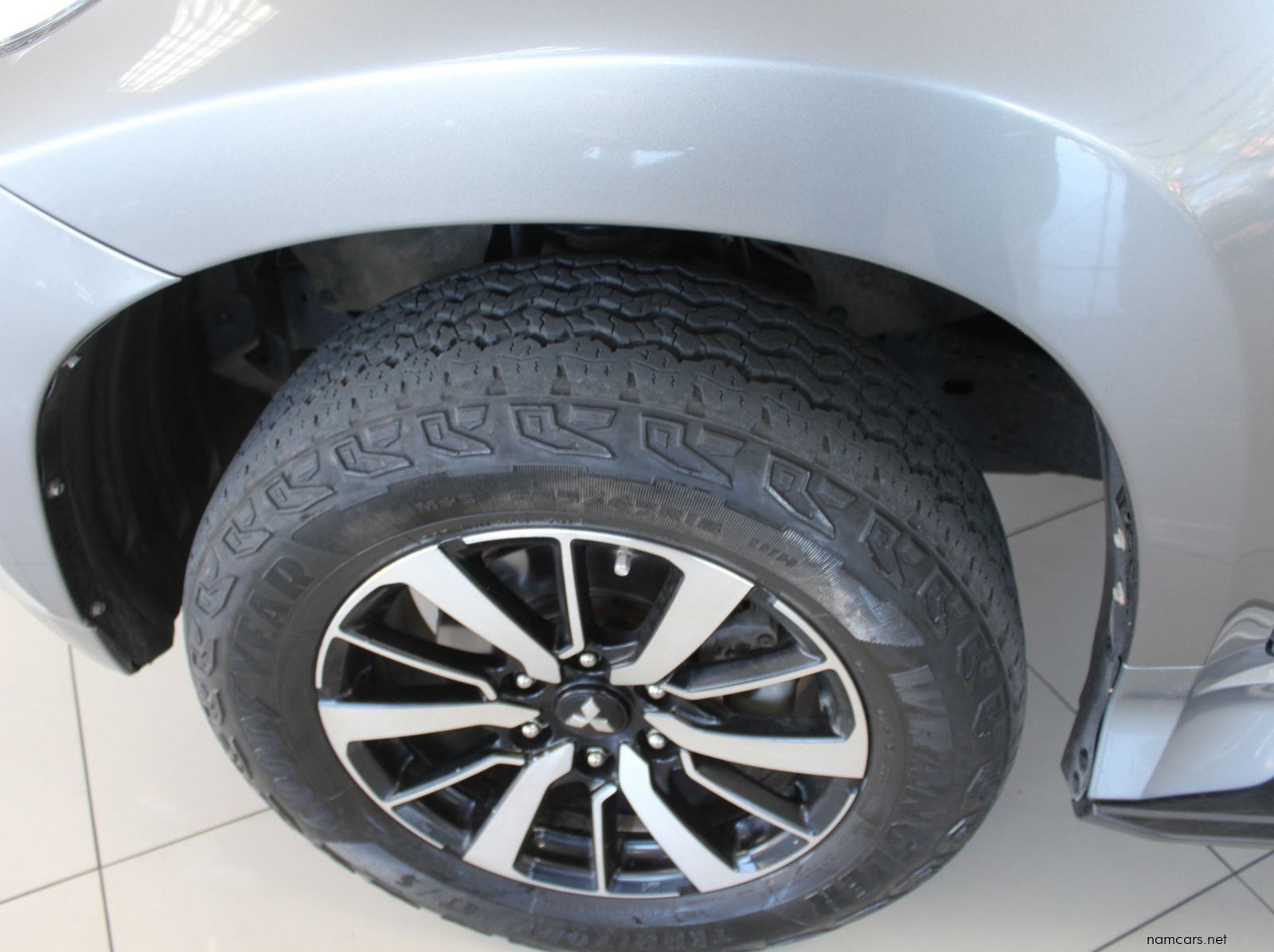 2020 Mitsubishi Pajero Sport pictures
