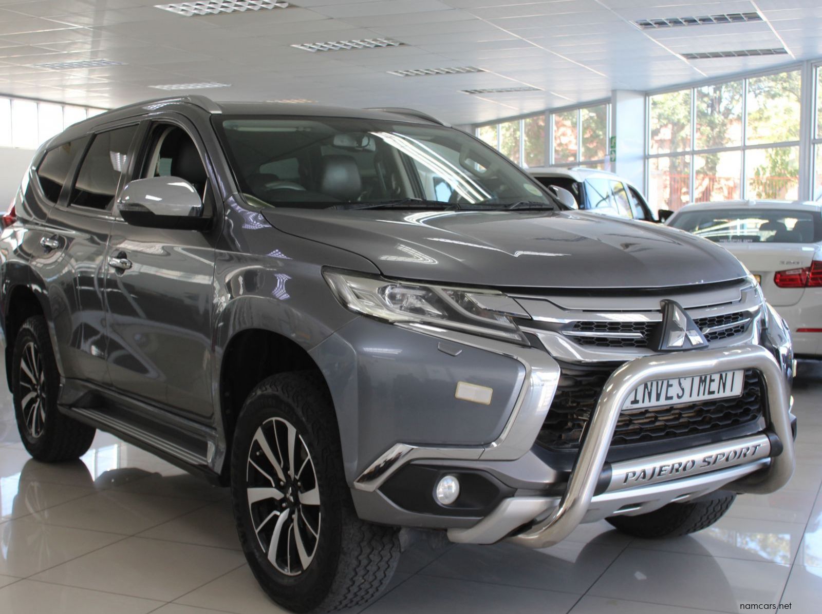 2020 Mitsubishi Pajero Sport pictures