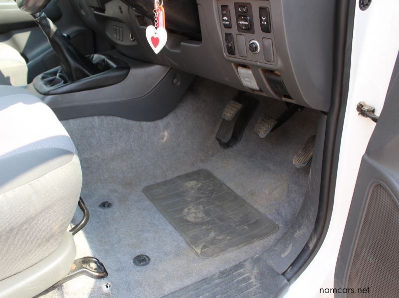 2014 Toyota 2.5 D4D Hilux S Cab 4x4 pictures