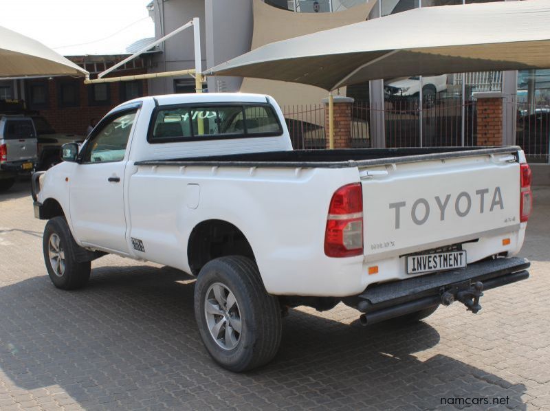 2014 Toyota 2.5 D4D Hilux S Cab 4x4 pictures