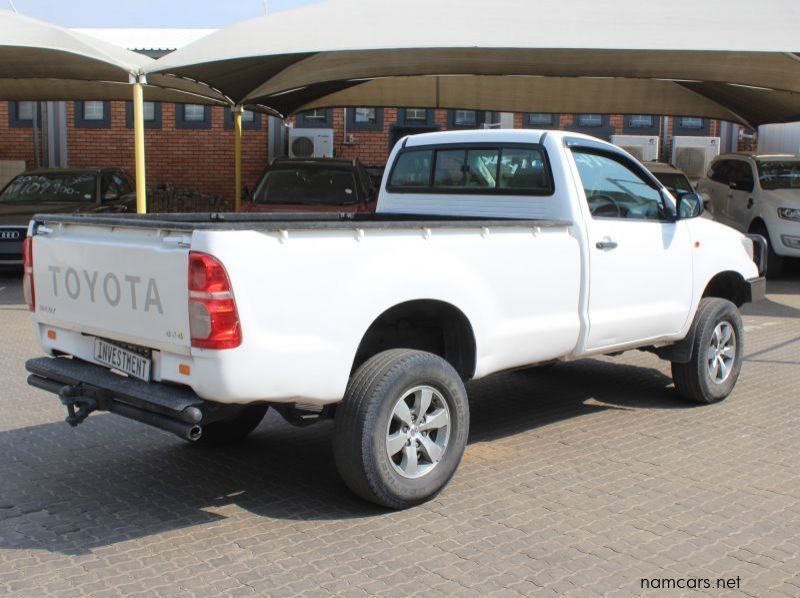 2014 Toyota 2.5 D4D Hilux S Cab 4x4 pictures