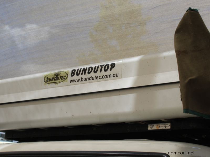 2017 Toyota 76 Series Land Cruiser pictures