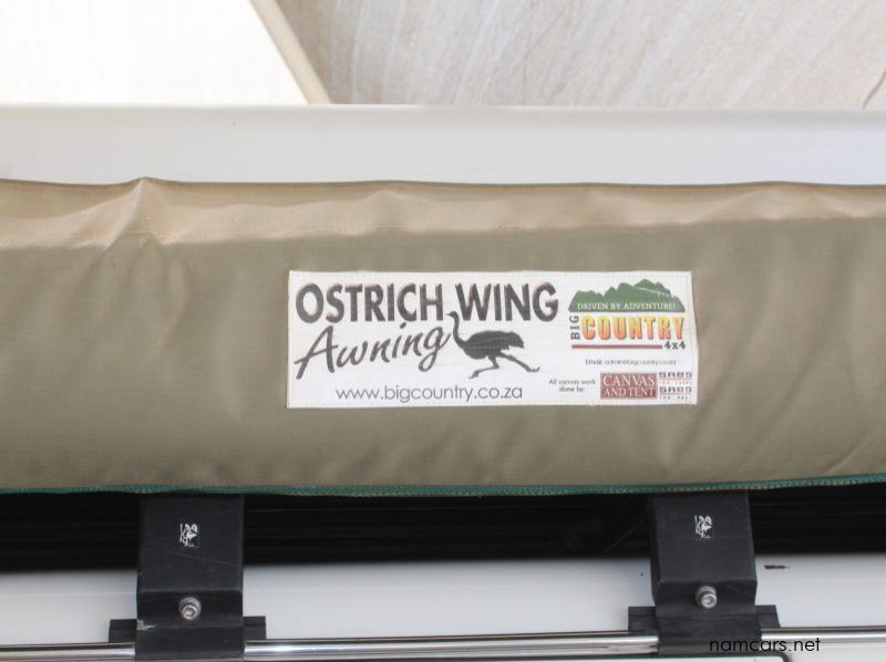 2017 Toyota 76 Series Land Cruiser pictures