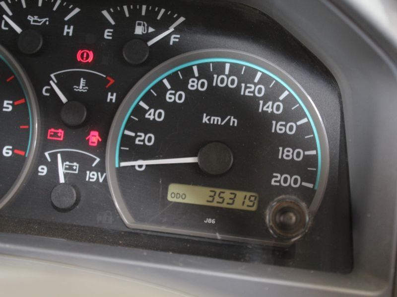 2017 Toyota 76 Series Land Cruiser pictures