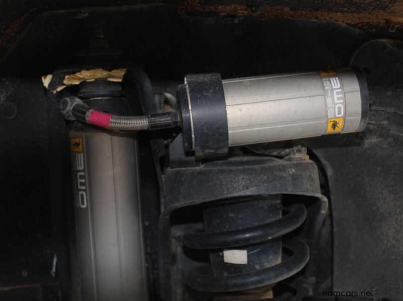 2017 Toyota 76 Series Land Cruiser pictures