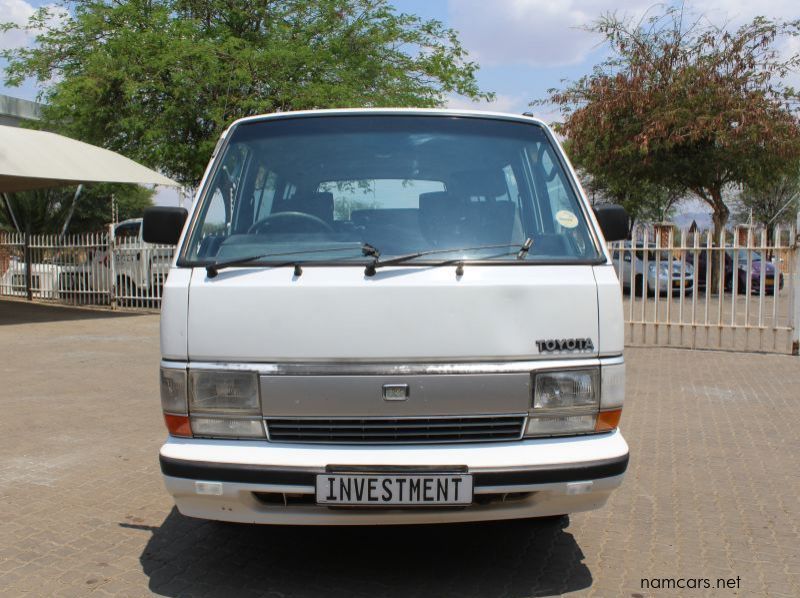 1994 Toyota HIACE 2.2 4Y Supper 10 pictures