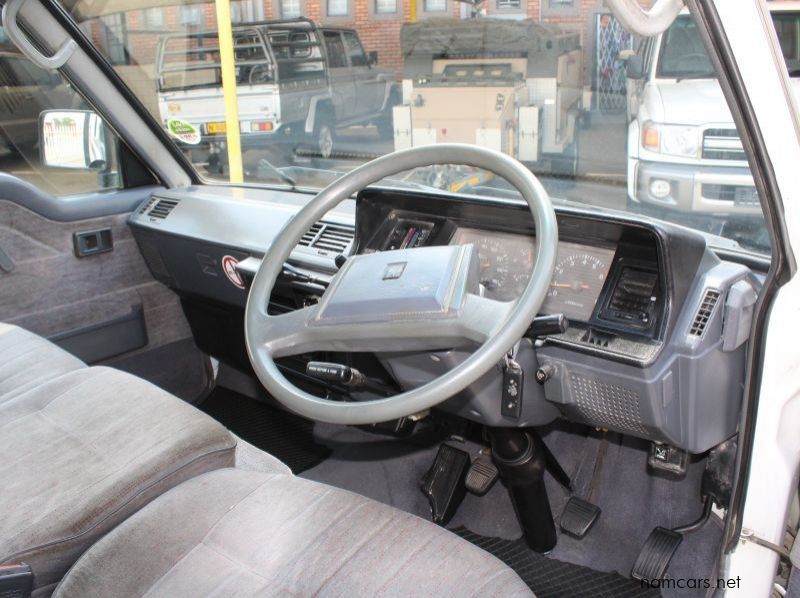 1994 Toyota HIACE 2.2 4Y Supper 10 pictures