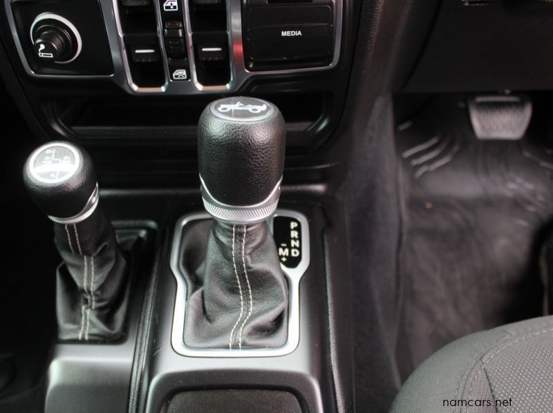 2020 Jeep WRANGLER JL 3.6 V6 8SP A/T 4X4 SAHARA pictures