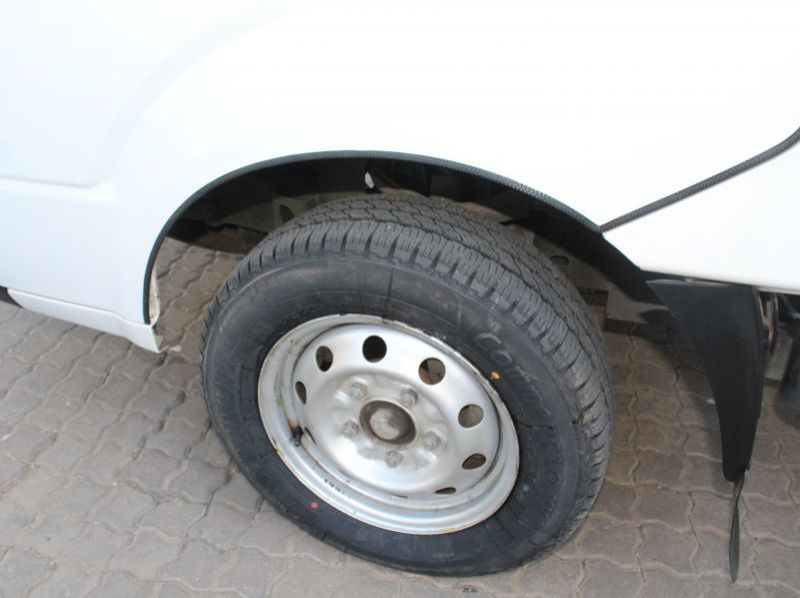 2014 Kia K2500 LWB pictures