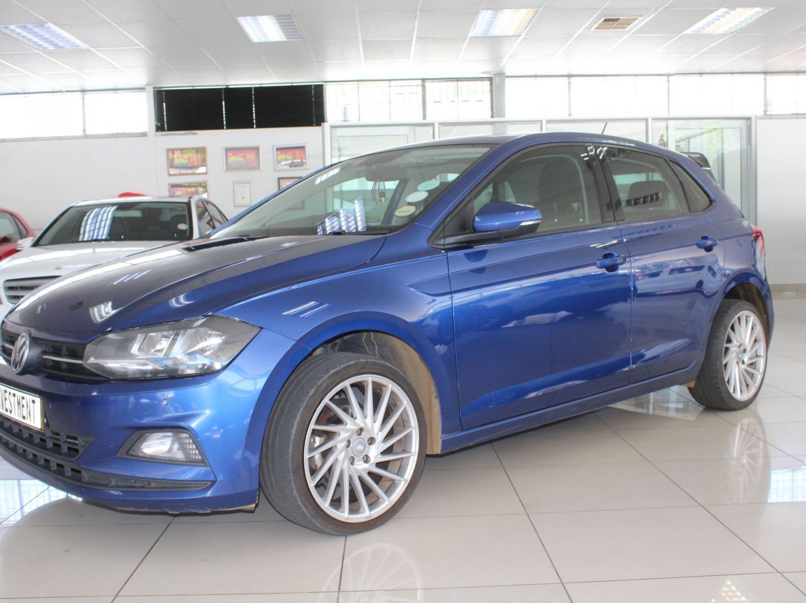 2019 Volkswagen Polo TSI 1.0 Comfortline Manual pictures