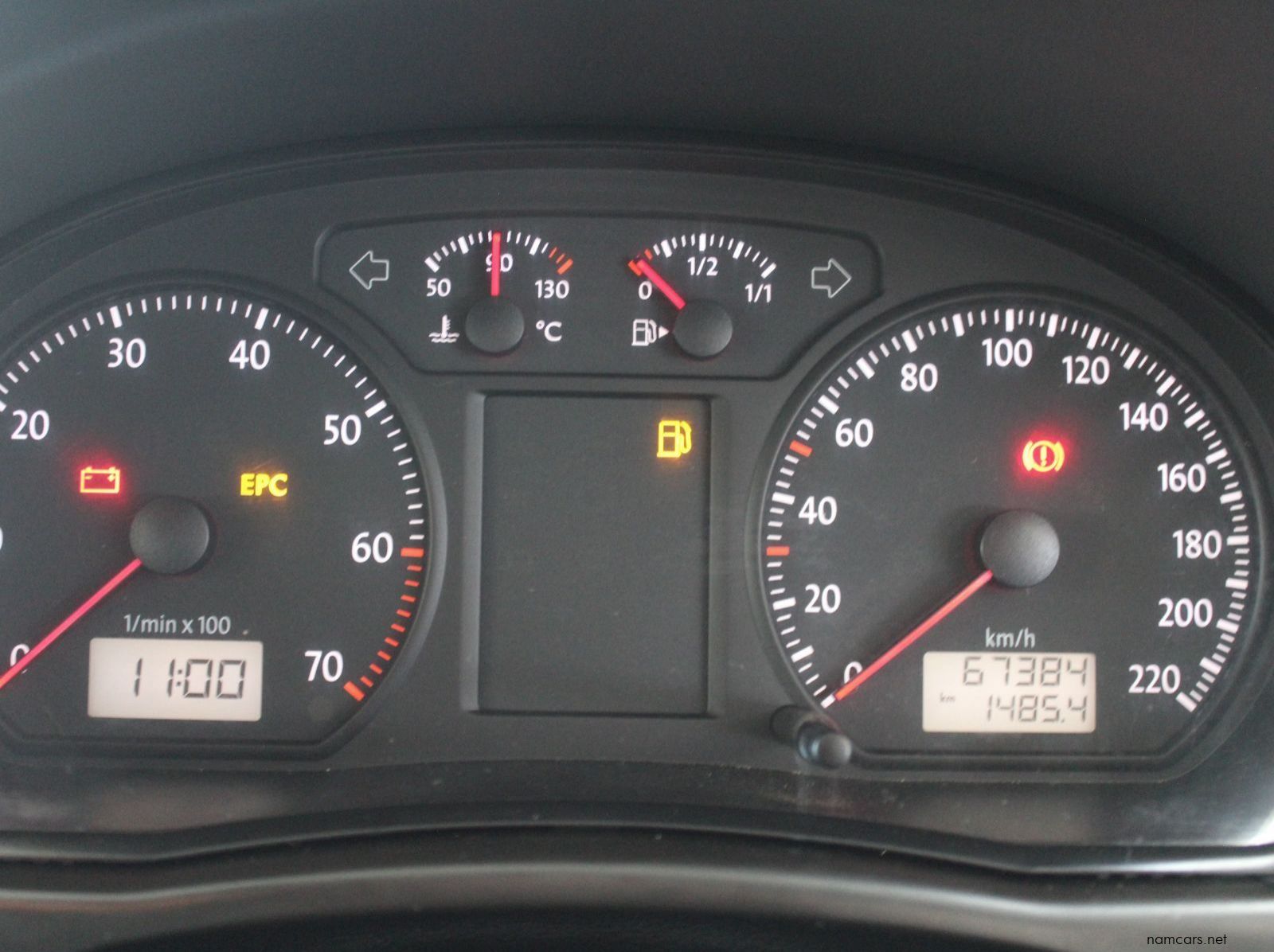 2016 Volkswagen VW Polo Sedan 1.4i pictures