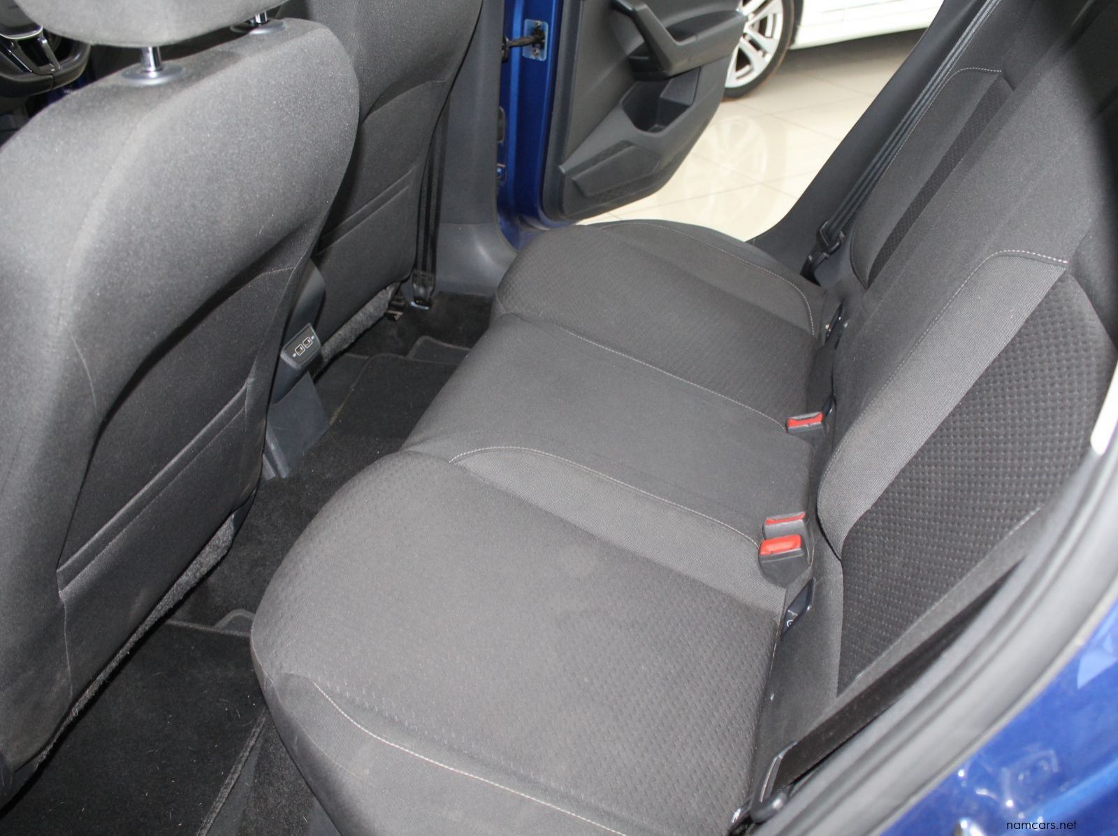 2019 Volkswagen Polo TSI 1.0 Comfortline Manual pictures