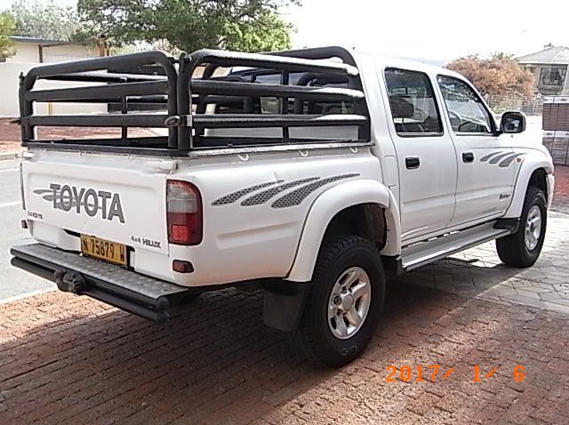 2003 Toyota KZTE 3.0 4x4 D/Cab pictures