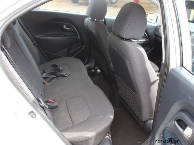 2017 Kia Rio 1.4 EX Manual pictures