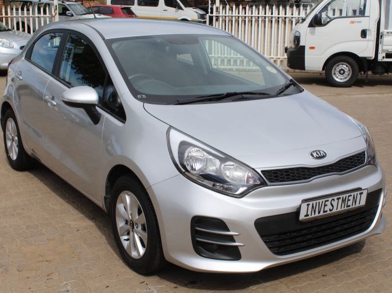 2017 Kia Rio 1.4 EX Manual pictures