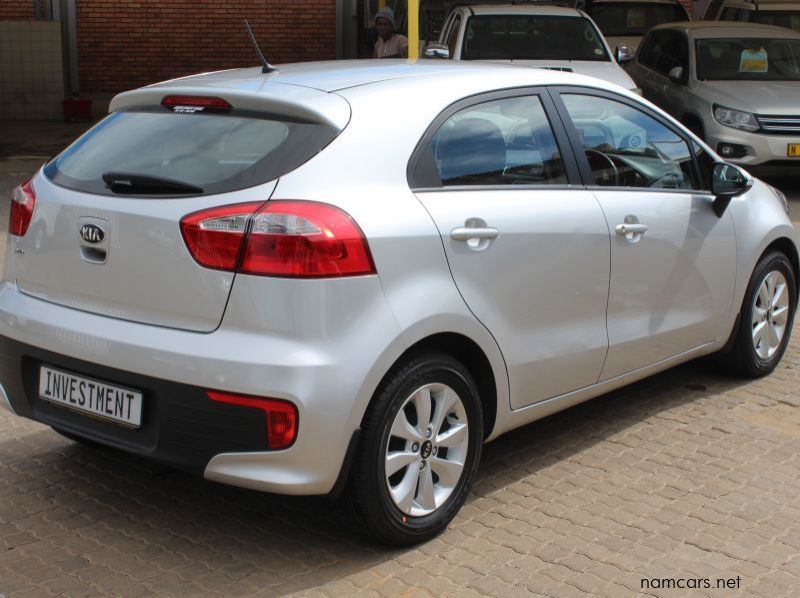 2017 Kia Rio 1.4 EX Manual pictures