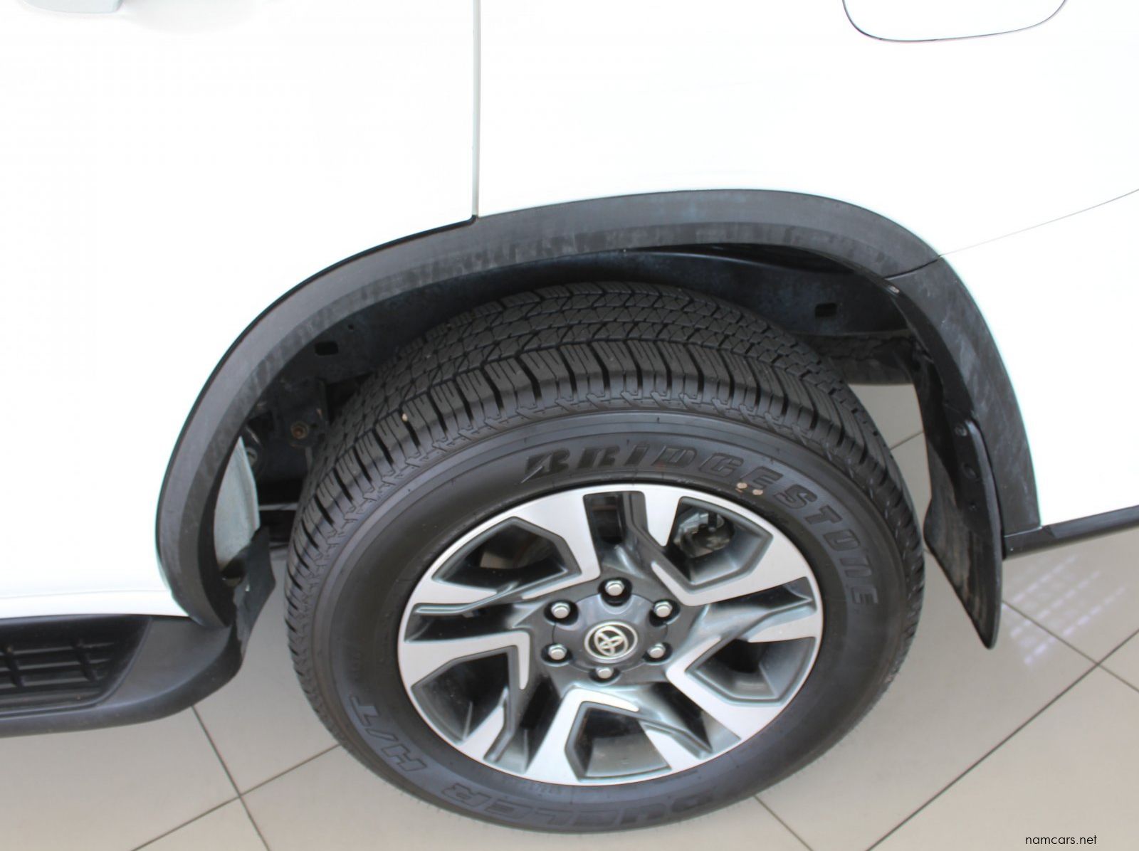 2025 Toyota Fortuner pictures