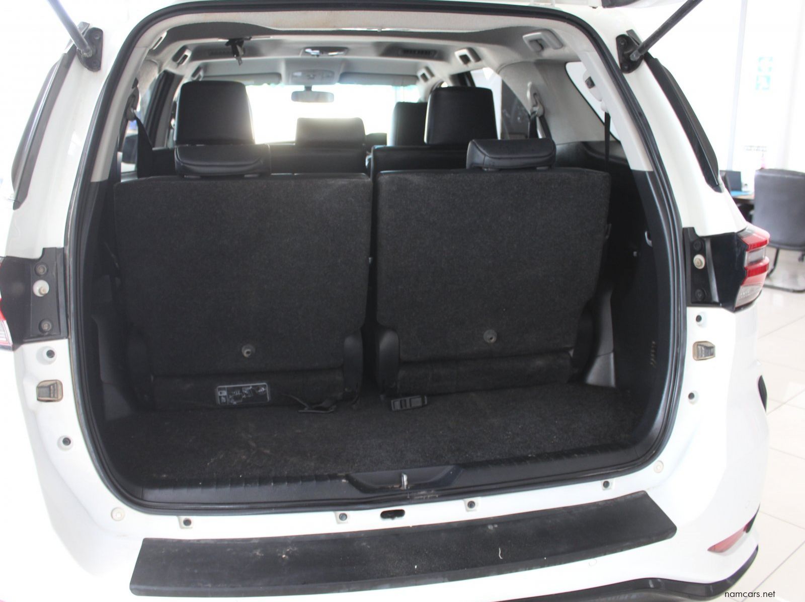 2025 Toyota Fortuner pictures