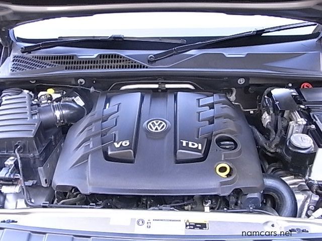2018 Volkswagen Amarok 3.0 TDI 4 Motion Hi Line pictures