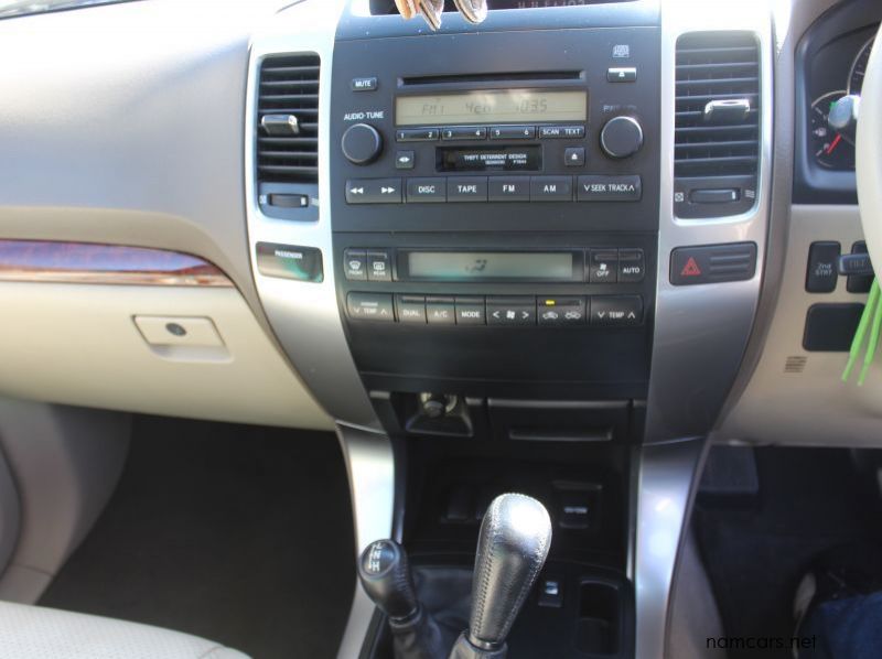 2005 Toyota PRADO 4.0 V6 A/T VX pictures